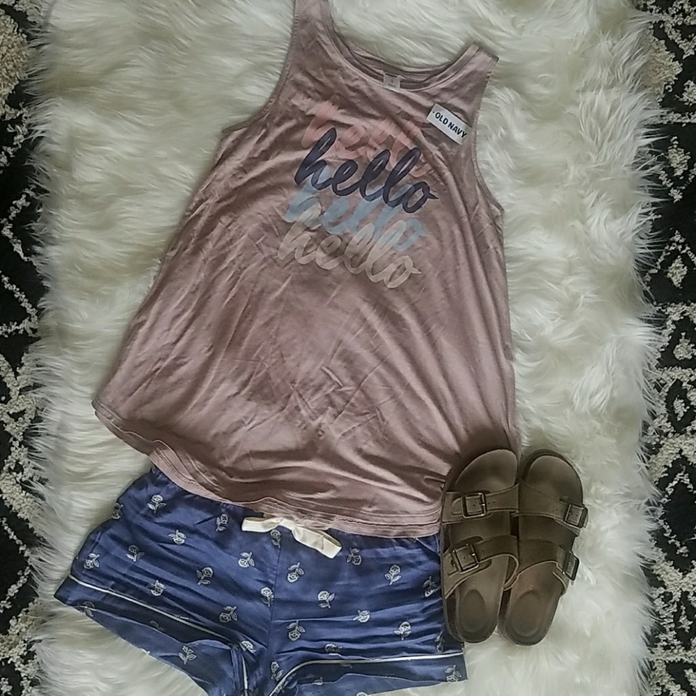 NWT! High necked swing tank